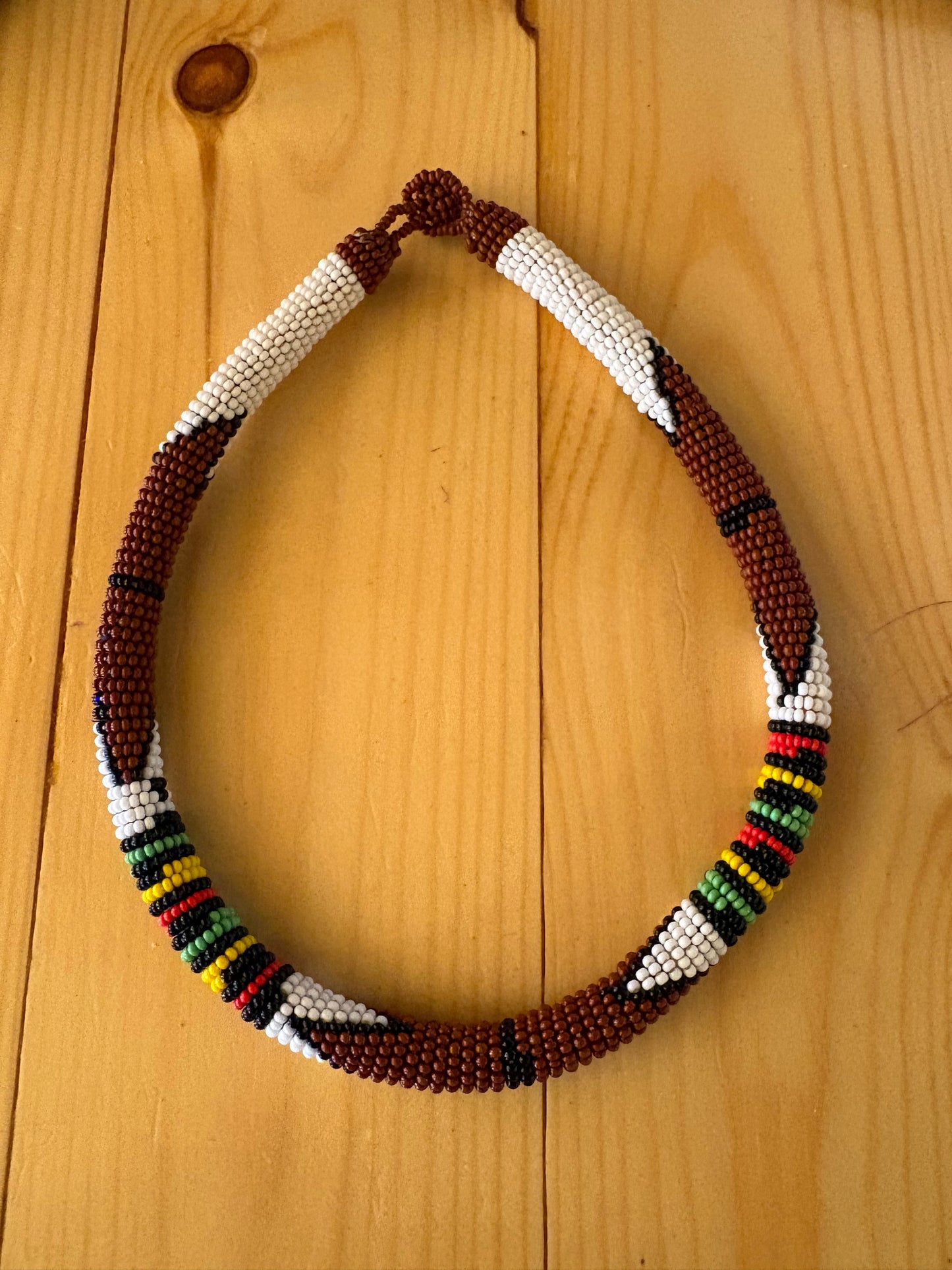 Collier ras de cou